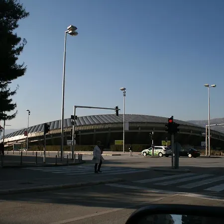 Center *